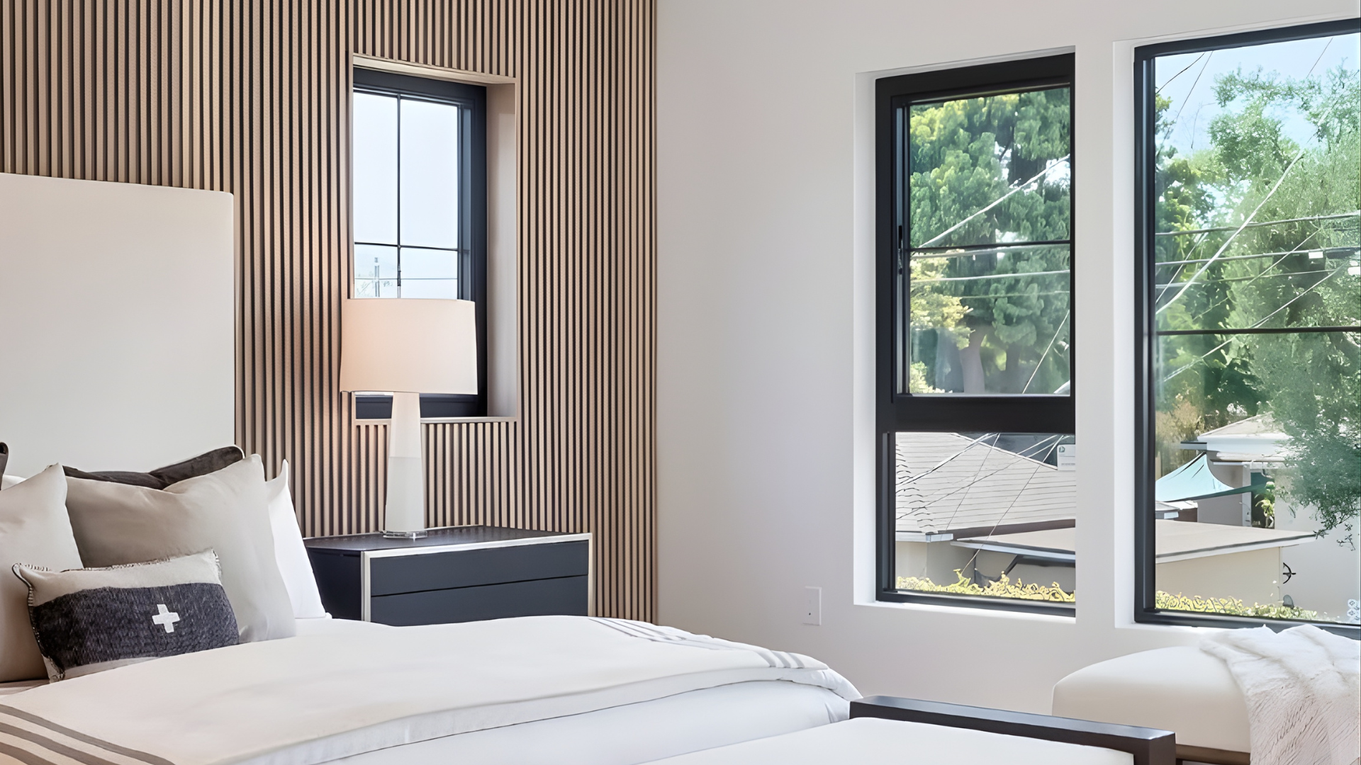 VLX 500 Single & Double Hung Window in Fort Pierce, FL | TruePane Windows & Doors - detail 4